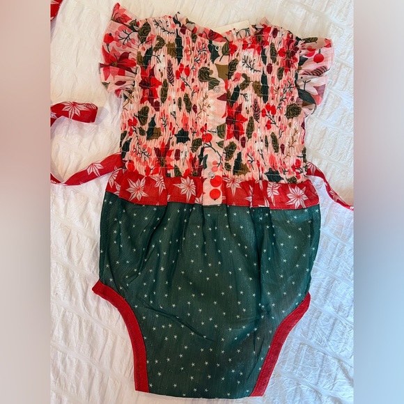 Cheeky Plum Smocked Flutter Sleeve Holiday Bubble Romper Size 2T BNWT - Picture 6 of 6
